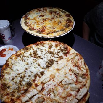 Pizza King - Pizza Near Me - New Albany, Indiana