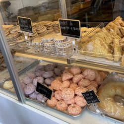 Mi Bella Colombia Bakery