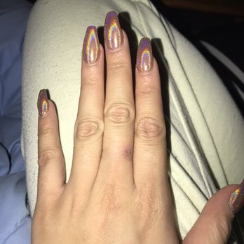 Nail Bar - Broken nail. - Nail Salons Near Me - Menifee, California