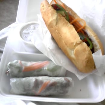 Pho 71 - Pork Bahn Mi sandwich (the peppers are super hot!) - Vietnamese Near Me - Pearland, Texas Pho 71 - Pork Bahn Mi sandwich (the peppers are super hot!) - Vietnamese Near Me - Pearland, Texas