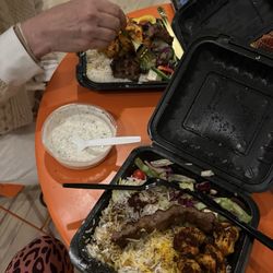 Maman Joon - Kabob's and yogurt