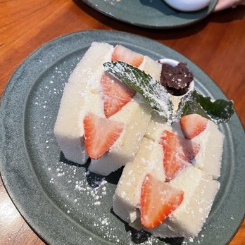 Hi-Collar - Mix Fruits Sandwich - Japanese Near Me - New York, New York Hi-Collar - Mix Fruits Sandwich - Japanese Near Me - New York, New York