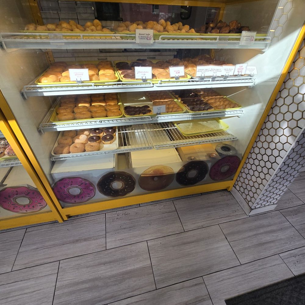 Donut King Hawaii - Donuts Near Me - Honolulu, Hawaii