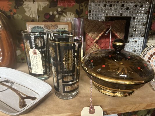 Vermont Antique Mall by null