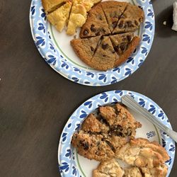 Sourdough & Co - Cookies (lemon and white chocolate, Chocolate, oatmeal and white chocolate + macadamia)