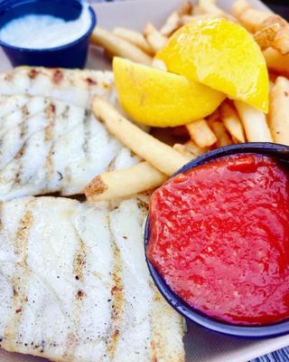 Encinitas Fish Shop by null
