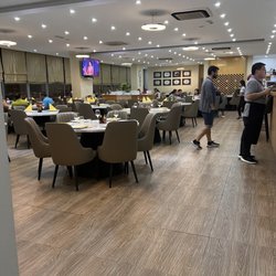 Dim Sum Restaurante Cantonês - Inside