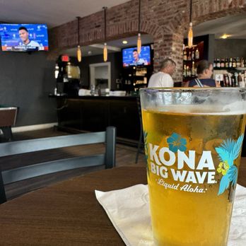 Velvet Oak Tavern - Pubs Near Me - Houston, Texas Velvet Oak Tavern - Pubs Near Me - Houston, Texas