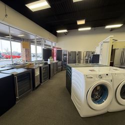 Appliance Discounters - Inside