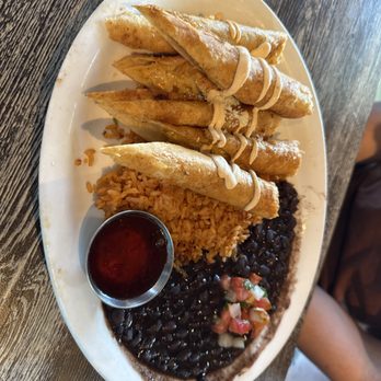 Chevys Fresh Mex - Flautas meal. Yummmmm - Mexican Near Me - Roseville, California Chevys Fresh Mex - Flautas meal. Yummmmm - Mexican Near Me - Roseville, California