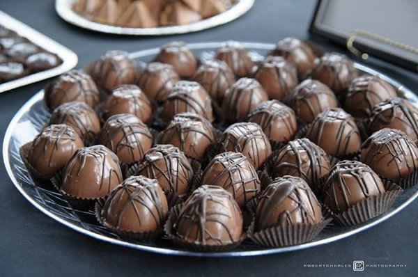 Pop's Biscotti & Chocolates