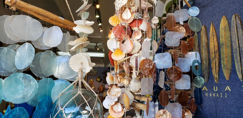 Hula Moon Gifts - Koloa