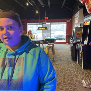 Quarter Up Bar Arcade - Bars Near Me - Akron, Ohio