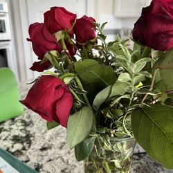 Williams Flower & Gift - More roses.