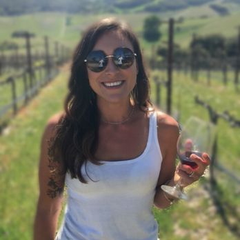 Niner Wine Estates - Tasting in the sun amongst the vines. - Wine Tasting Room Near Me - Paso Robles, California