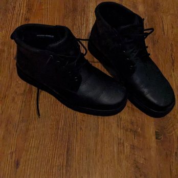 Erics Comfort Shoes - Rockport boots. - Shoe Stores Near Me - Williston Park, New York Erics Comfort Shoes - Rockport boots. - Shoe Stores Near Me - Williston Park, New York