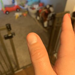 Deluxe Nails & Spa