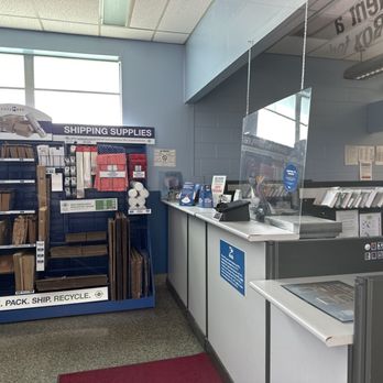 USPS - Lee Hall - Post Offices Near Me - Newport News, Virginia USPS - Lee Hall - Post Offices Near Me - Newport News, Virginia