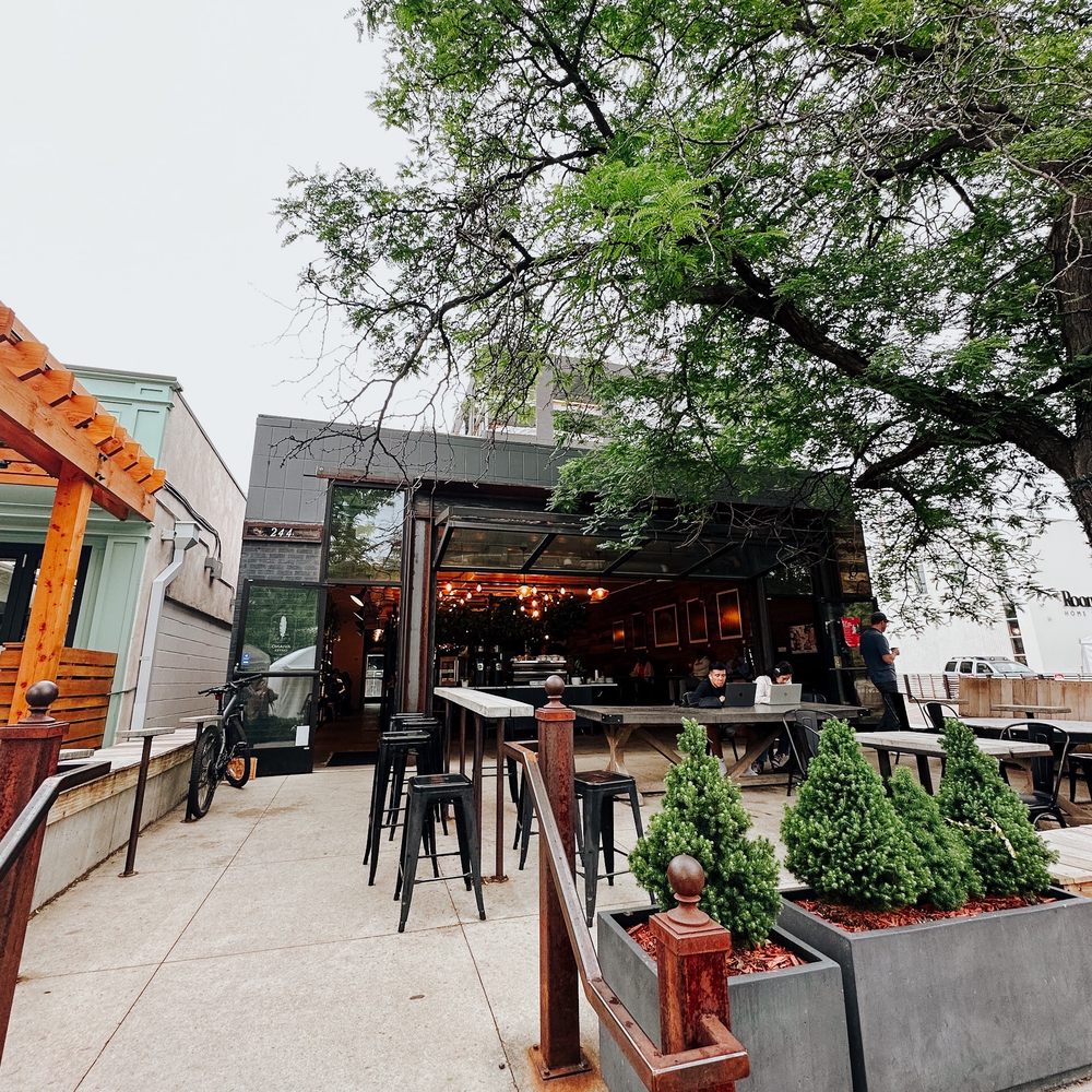 Outdoor seating IG: michellelieats
