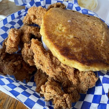 Tori's Place - Catfish and Prawns Combo - Soul Food Near Me - Sacramento, California Tori's Place - Catfish and Prawns Combo - Soul Food Near Me - Sacramento, California