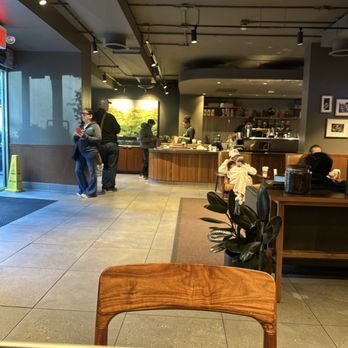 Starbucks - Dining Area - Coffee & Tea Near Me - New York, New York Starbucks - Dining Area - Coffee & Tea Near Me - New York, New York