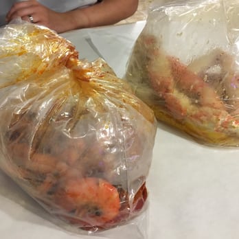 Crab In A Bag - Our bags with 1 lb each - Seafood Near Me - Bakersfield, California