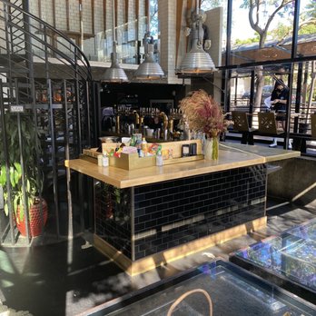 Underbelly - Bar area - Bars Near Me - San Diego, California