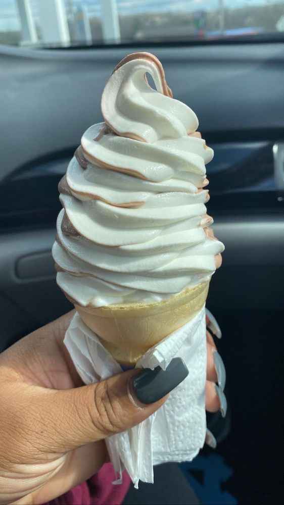 THE DIP ICE CREAM & MORE 18 Photos & 21 Reviews Ice Cream & Frozen