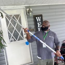 J's Pest Solutions - Sweeping eaves