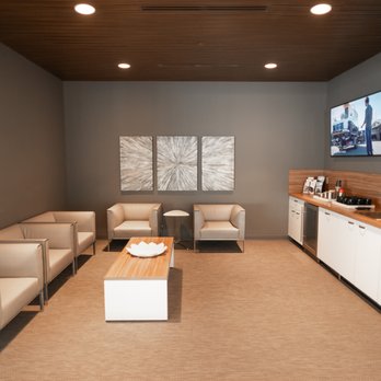 Nissan - Finance coffee room - Car Dealers Near Me - Kelowna, British Columbia Nissan - Finance coffee room - Car Dealers Near Me - Kelowna, British Columbia