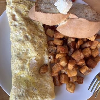Bad Monkey West OC - Westside Omelet ($15.95) - American Near Me - Ocean City, Maryland