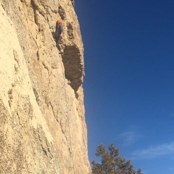 Wind River Climbing Guides - Winter climbing in Sinks Canyon - Rock Climbing Near Me - Lander, Wyoming Wind River Climbing Guides - Winter climbing in Sinks Canyon - Rock Climbing Near Me - Lander, Wyoming