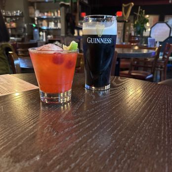 The Pint Pot Public House - Mocktail and brew - Irish Pub Near Me - Eugene, Oregon