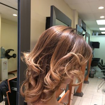 Studio Hair Trends Salon - Hair Salons Near Me - Chicago, Illinois Studio Hair Trends Salon - Hair Salons Near Me - Chicago, Illinois