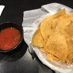Dos Chiles Grandes - Chips and Salsa , complementary with every meal