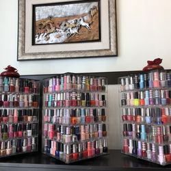 Magic Nails and Spa - Polish Station (more than 480 colours!