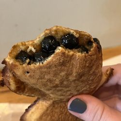 Moshi Moshi Boba Cafe - Waffle filled with brown sugar boba