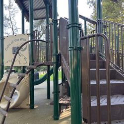 Grape Arbor Park - Playground