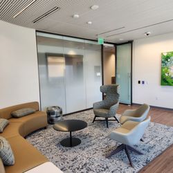 City of Hope - Interior waiting area on the 3rd floor South Lobby.