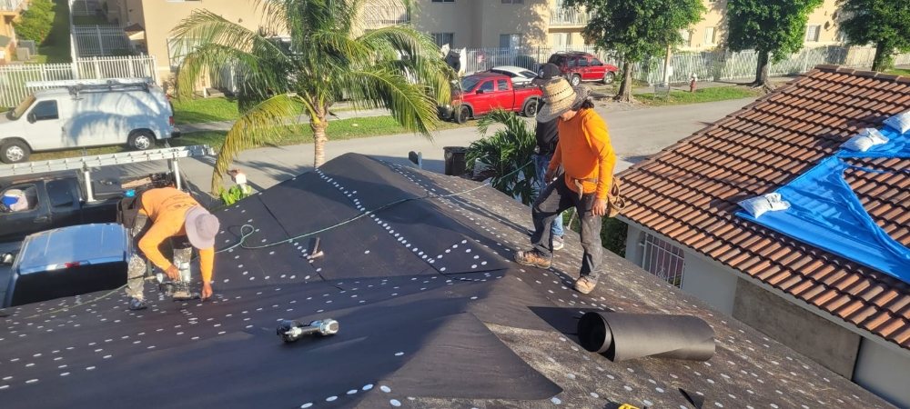 Slide of Loyal Roofers