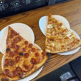Plain Jane Pepperoni Slice
