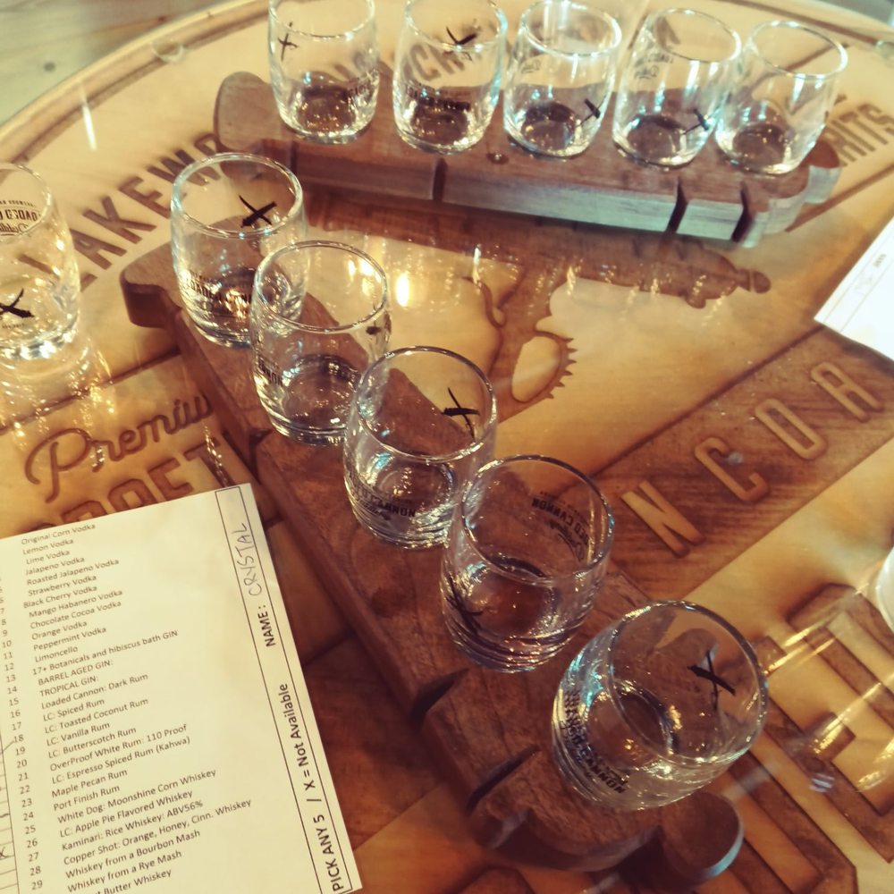 Empty glasses Empty glasses