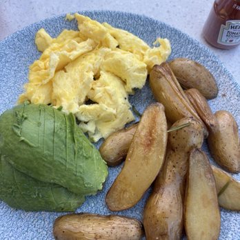 Deck. - Diamond Head Breakfast  Amazing! I substituted the meat with an avocado at it was amazing! - Hawaiian Near Me - Honolulu, Hawaii