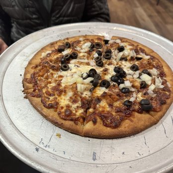 Whistle Stop Cafe - BBQ Chicken- size Medium - Pizza Near Me - Cascade, Idaho