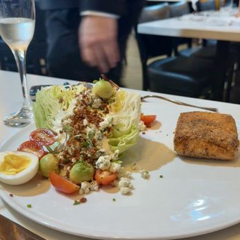 Ceron Kitchen - Wedge Salad - New American Near Me - Alameda, California Ceron Kitchen - Wedge Salad - New American Near Me - Alameda, California