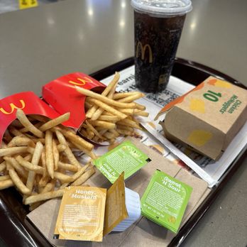 McDonald's - Classic meal - Burgers Near Me - Snohomish, Washington McDonald's - Classic meal - Burgers Near Me - Snohomish, Washington