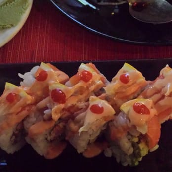 Zakuro - Lincoln Roll. - Sushi Bars Near Me - Lincoln, California