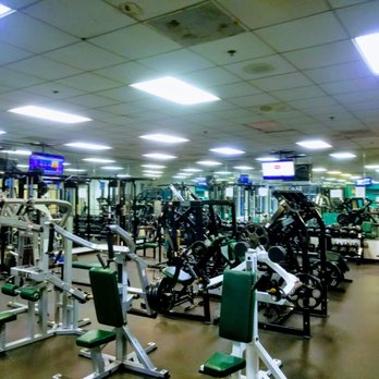 Commerce Gym - Weight Room Section - Weight Loss Centers Near Me - Commerce, California Commerce Gym - Weight Room Section - Weight Loss Centers Near Me - Commerce, California
