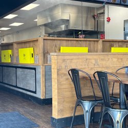 Dickey's Barbecue Pit - Manager making delicious sandwiches to ORDER!!!