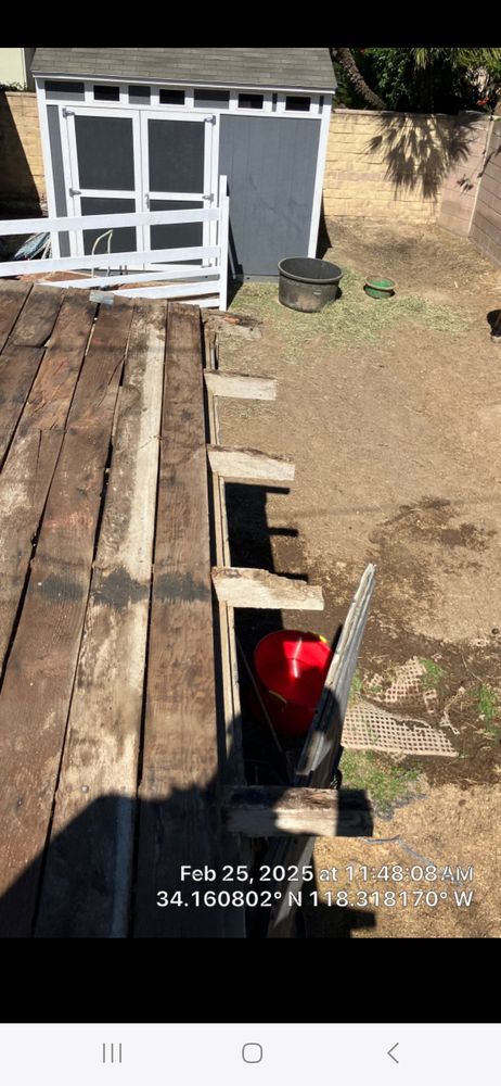 Slide of Saravia Roofing